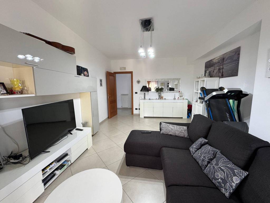 Appartamento a Lamezia terme in Via Guglielmo Marconi, 245 - Foto 3