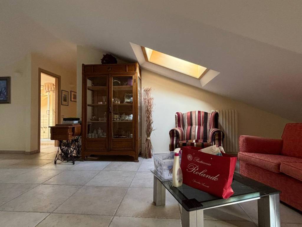 Loft / open space a Potenza in Via Varsavia - Foto 3