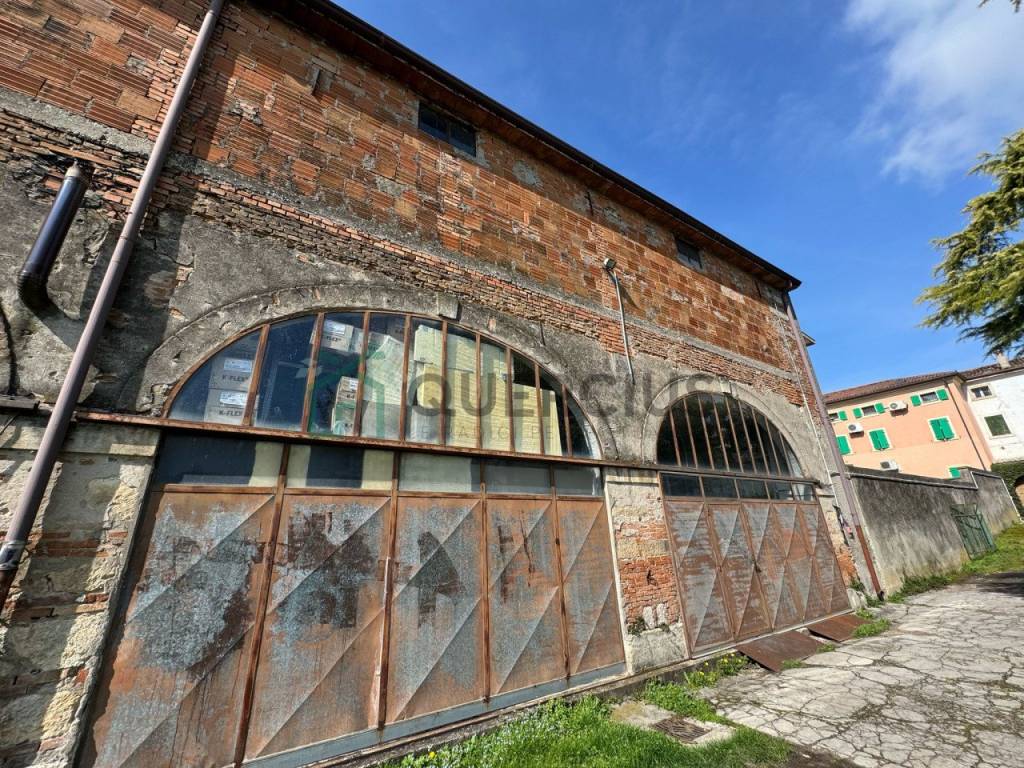 Rustico / casale a Caldiero in PIAZZA GIACOMO MATTEOTTI - Foto 3