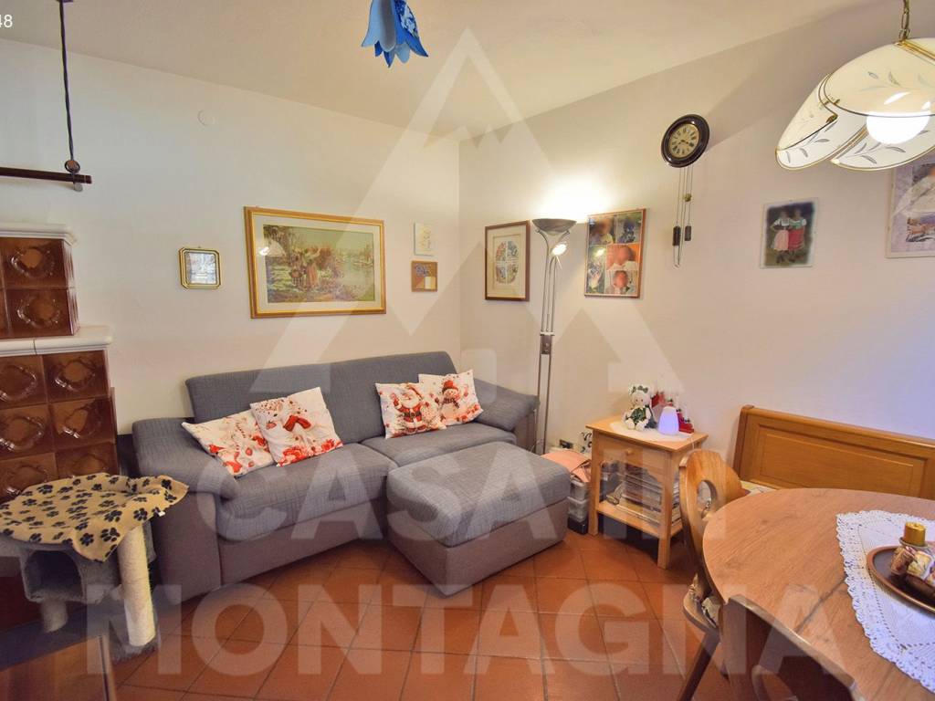 Villa a Castello-molina di fiemme in Via Guglielmo Marconi - Foto 3