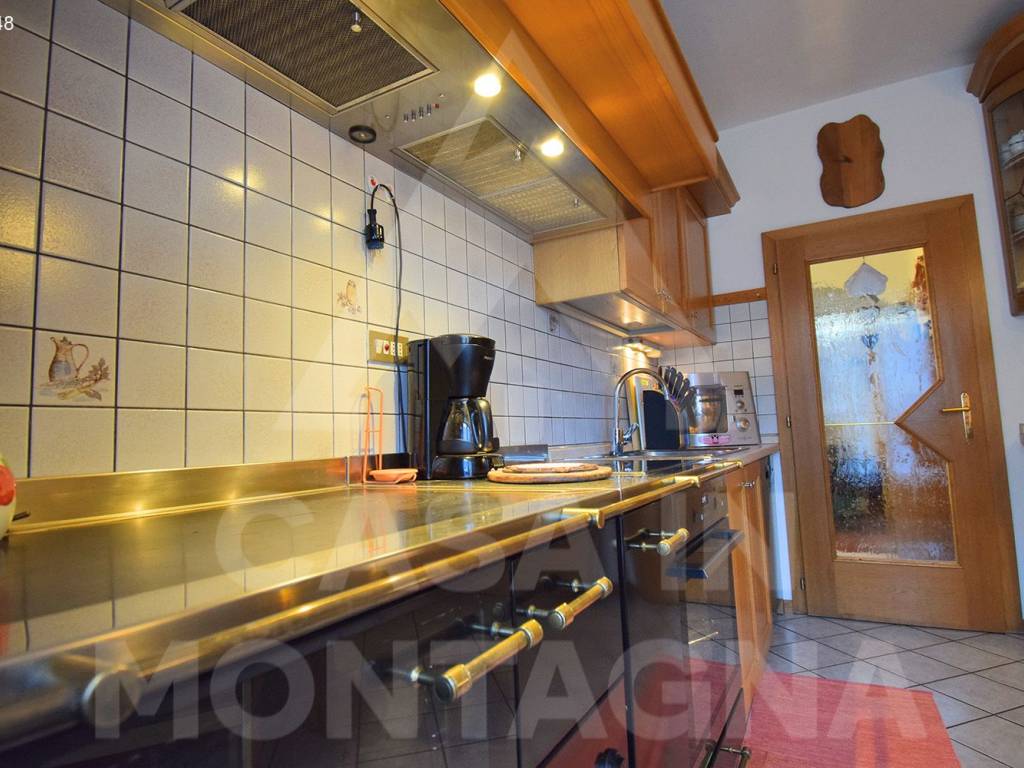 Villa a Castello-molina di fiemme in Via Guglielmo Marconi - Foto 5