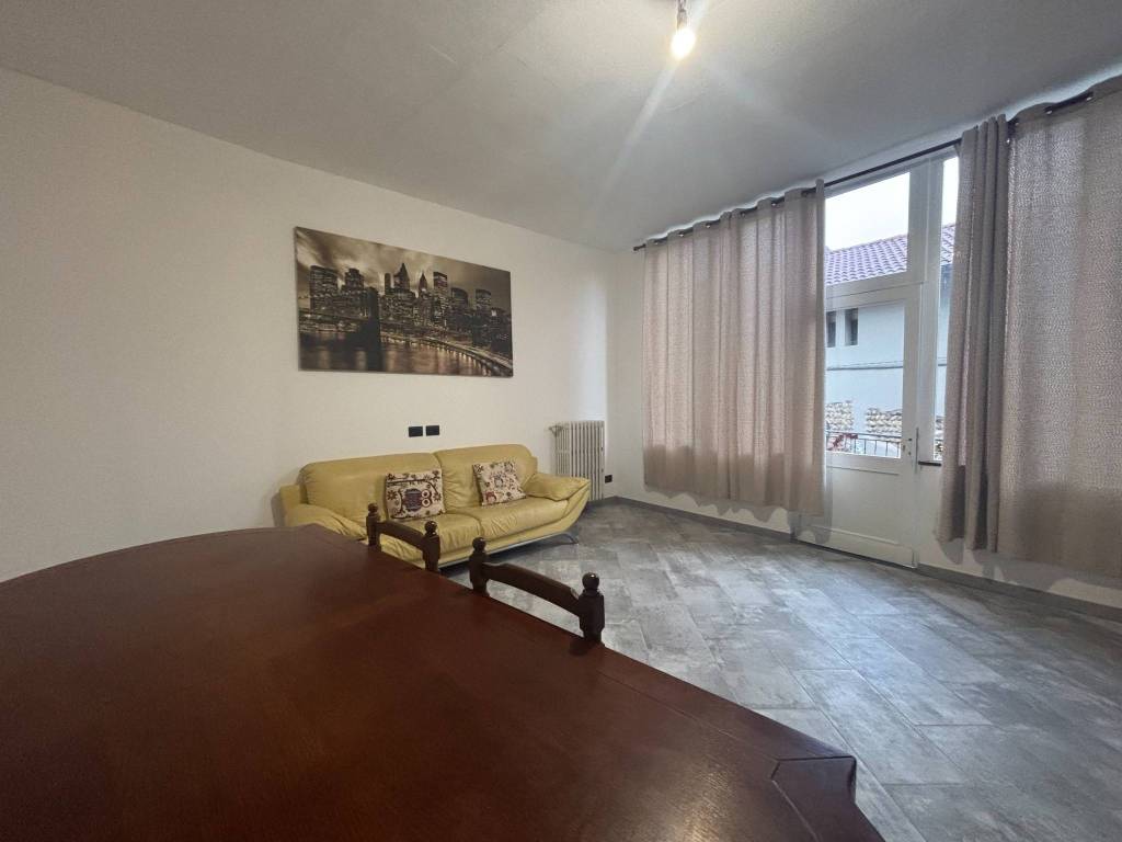 Appartamento a Bellinzago novarese - Foto 4