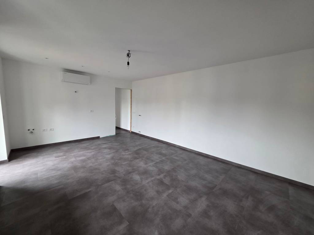 Appartamento a Omegna in Via Carnaro - Foto 2