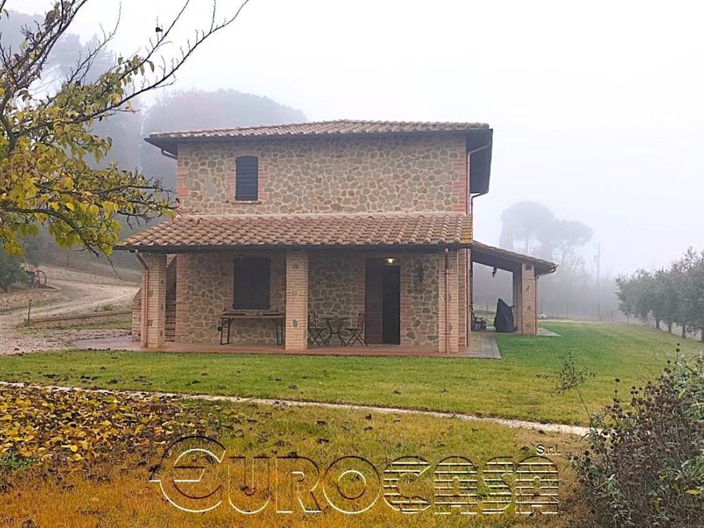 Rustico / casale a Castiglione del lago - Foto 3