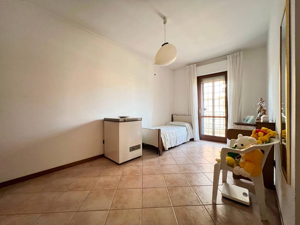 Appartamento a Aprilia in Via Muzio Clementi - Foto 4