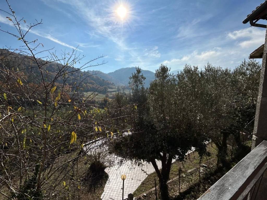 Casa indipendente a Spoleto in Frazione Fogliano - Foto 4