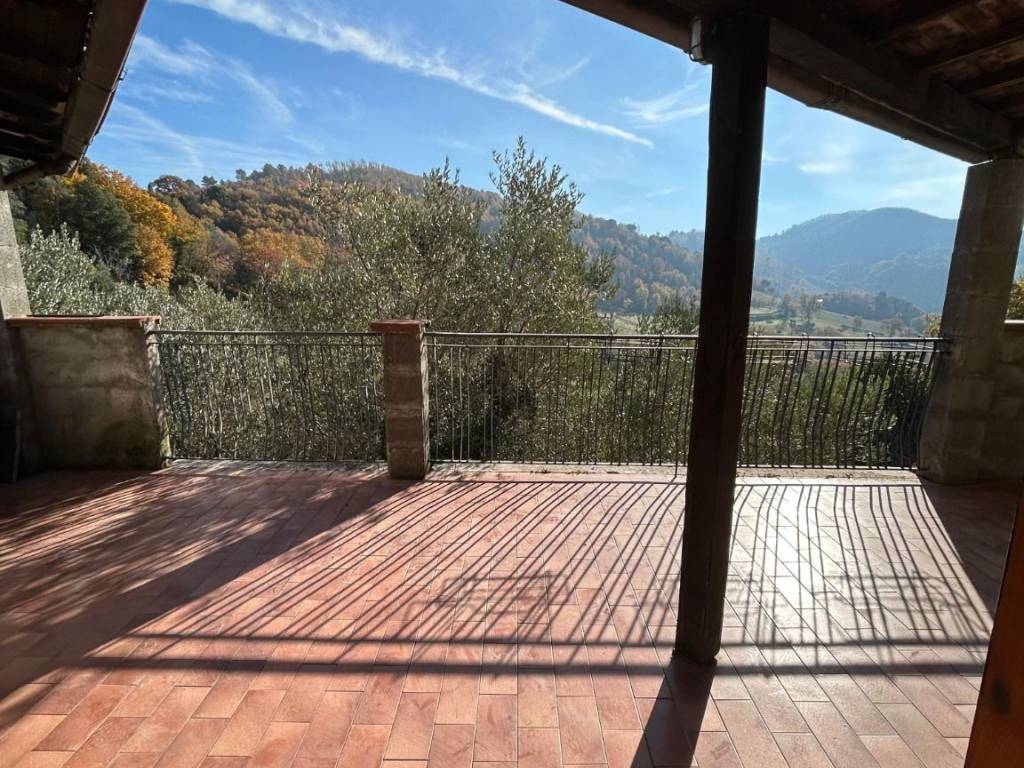 Casa indipendente a Spoleto in Frazione Fogliano - Foto 5