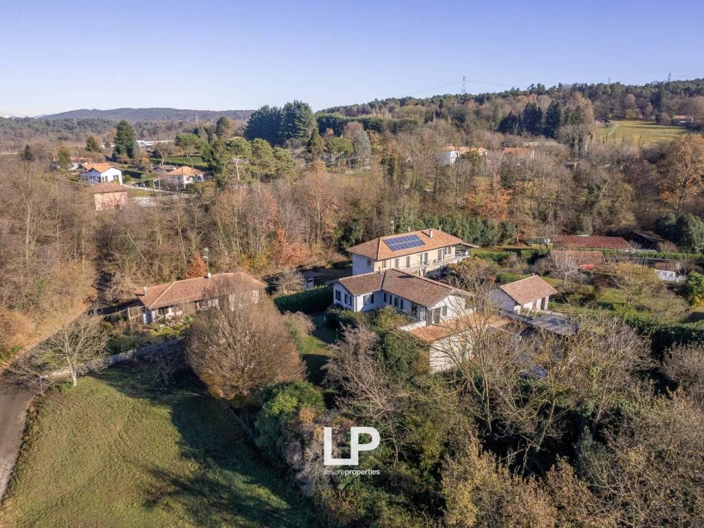 Villa a Sesto calende in Via Impiove, 64 - Foto 4