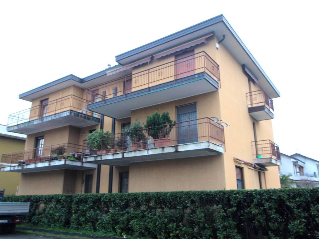 Appartamento a Bareggio in Via Fratelli Cervi, 30 - Foto 5