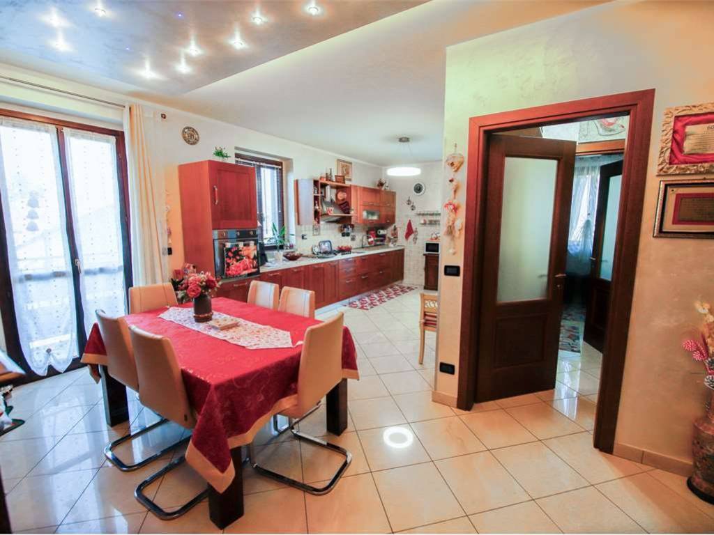 Appartamento a Volpiano in Via Riviera, 52 - Foto 2