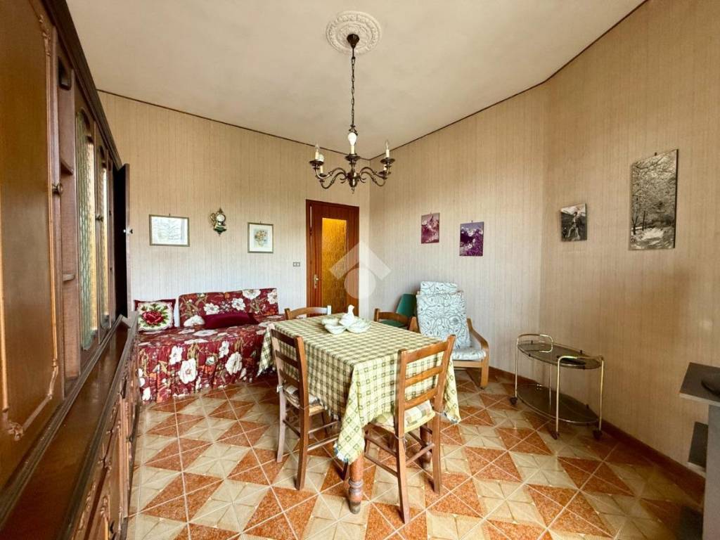 Appartamento a Bricherasio in Via vittorio emanuele ii, 83 - Foto 2