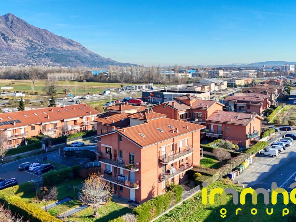 Appartamento a Avigliana in Via Giovanni e Francesca Falcone - Foto 2