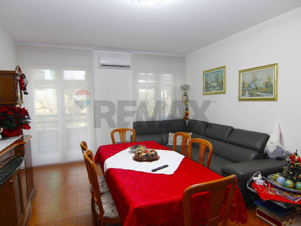 Appartamento a Induno olona in abbondio sangiorgio, 12 - Foto 2