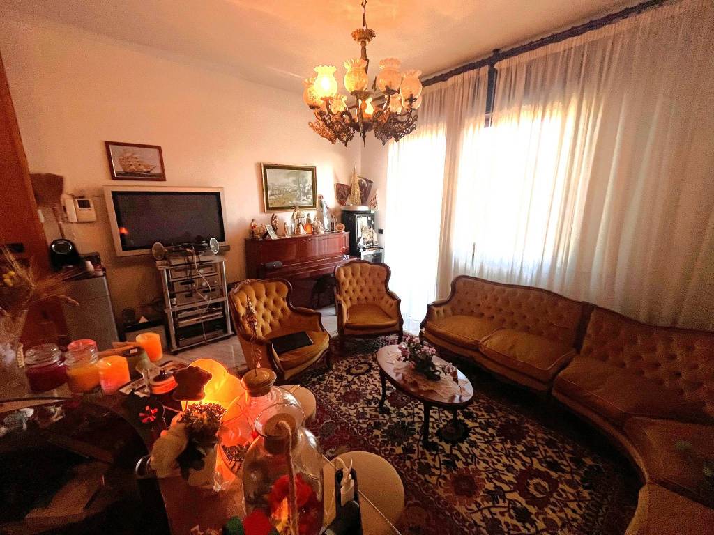 Appartamento a Castel san pietro terme in Via Friuli - Foto 5