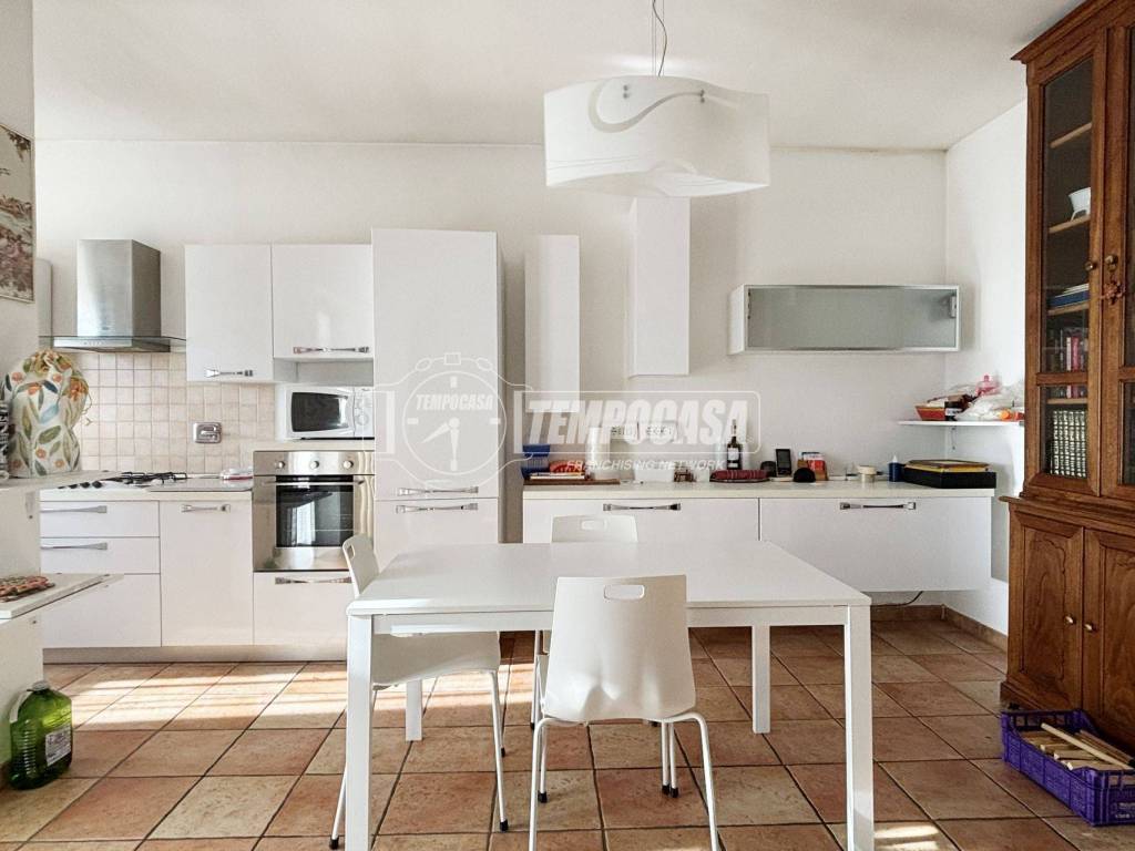Villa a Vische in Via Vittorio Veneto - Foto 3