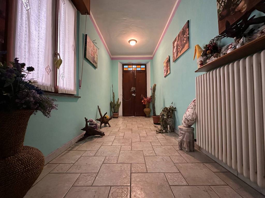 Villa a Canelli in Viale Risorgimento - Foto 3