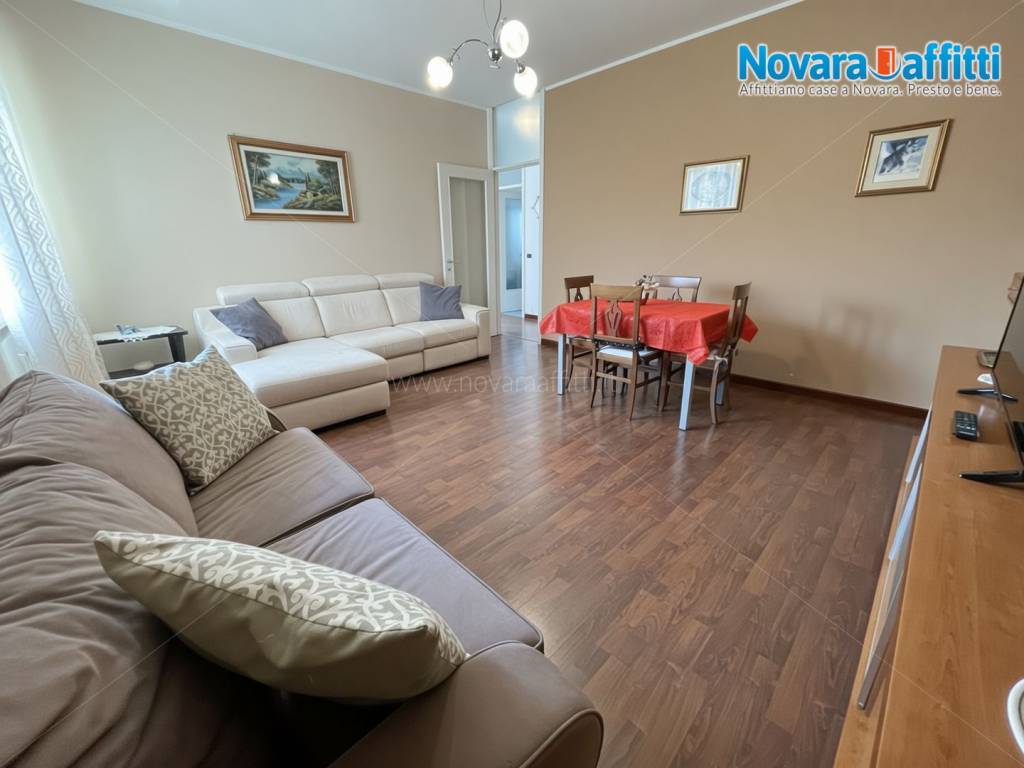 Appartamento a Novara in Via Stefano Melchioni - Foto 3