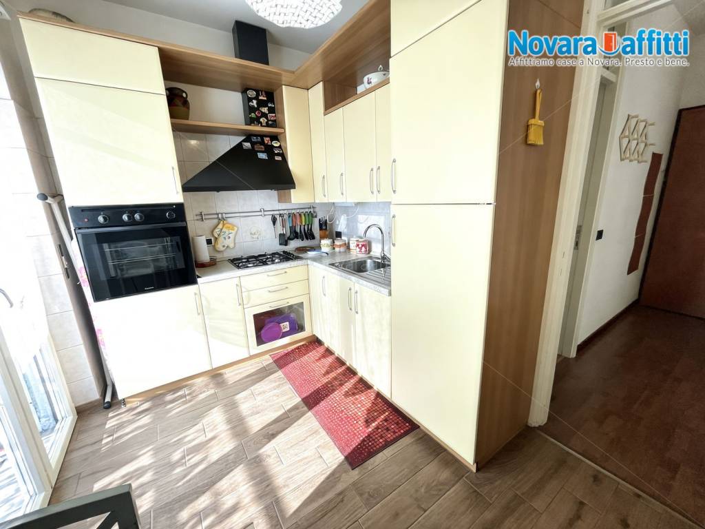 Appartamento a Novara in Via Stefano Melchioni - Foto 5