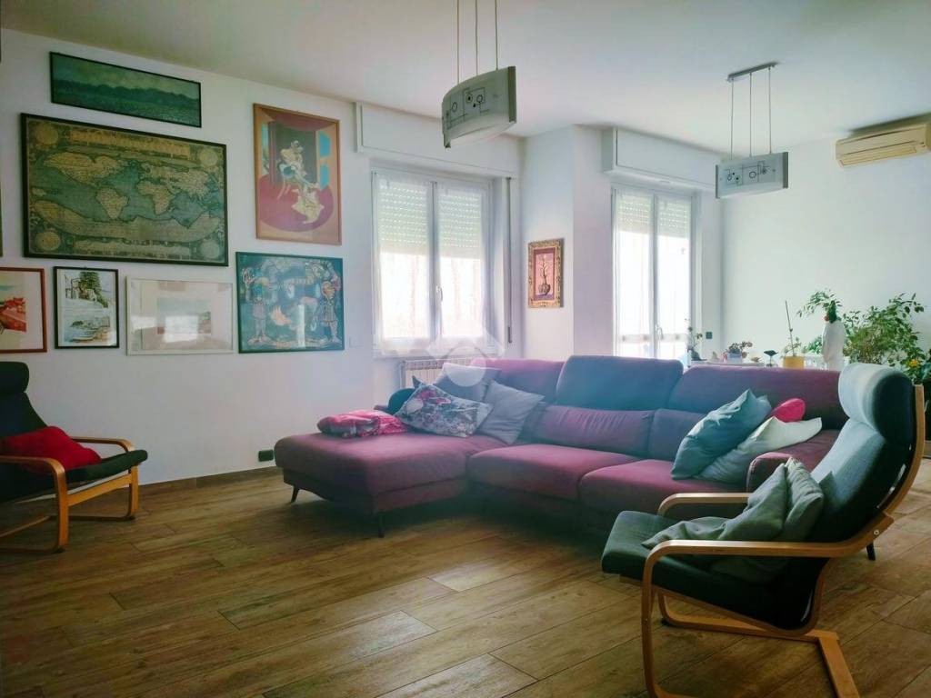 Appartamento a Cesano boscone in Via Silvio Pellico - Foto 2