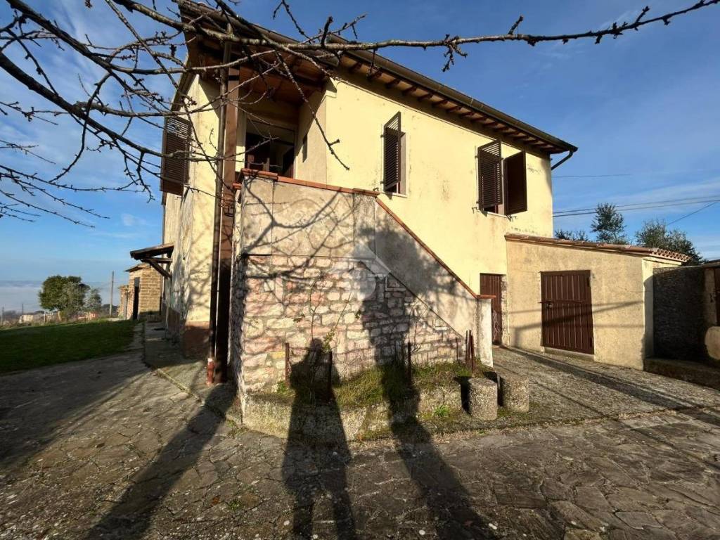 Villa a Baschi in Località cerreto - Foto 2