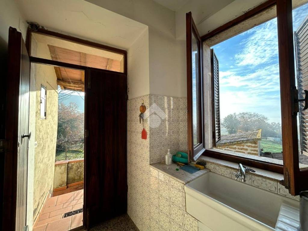 Villa a Baschi in Località cerreto - Foto 5