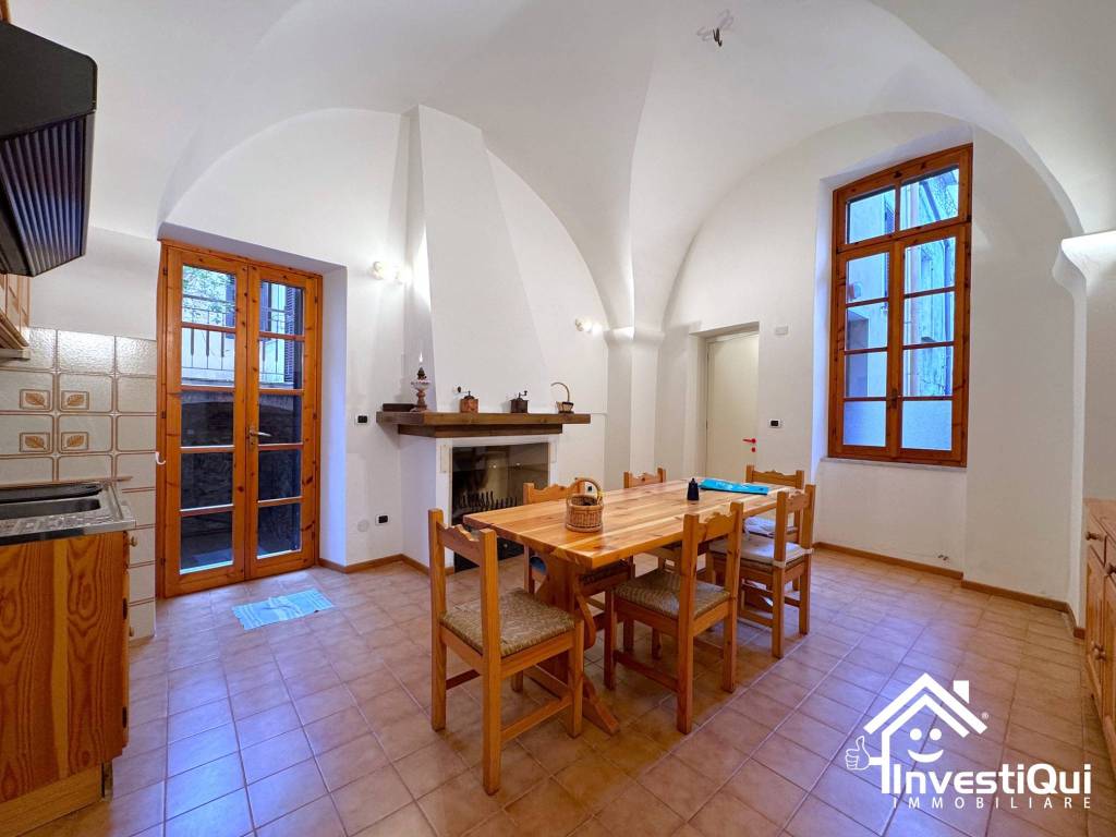 Appartamento a Tovo san giacomo in Piazza Umberto I - Foto 5