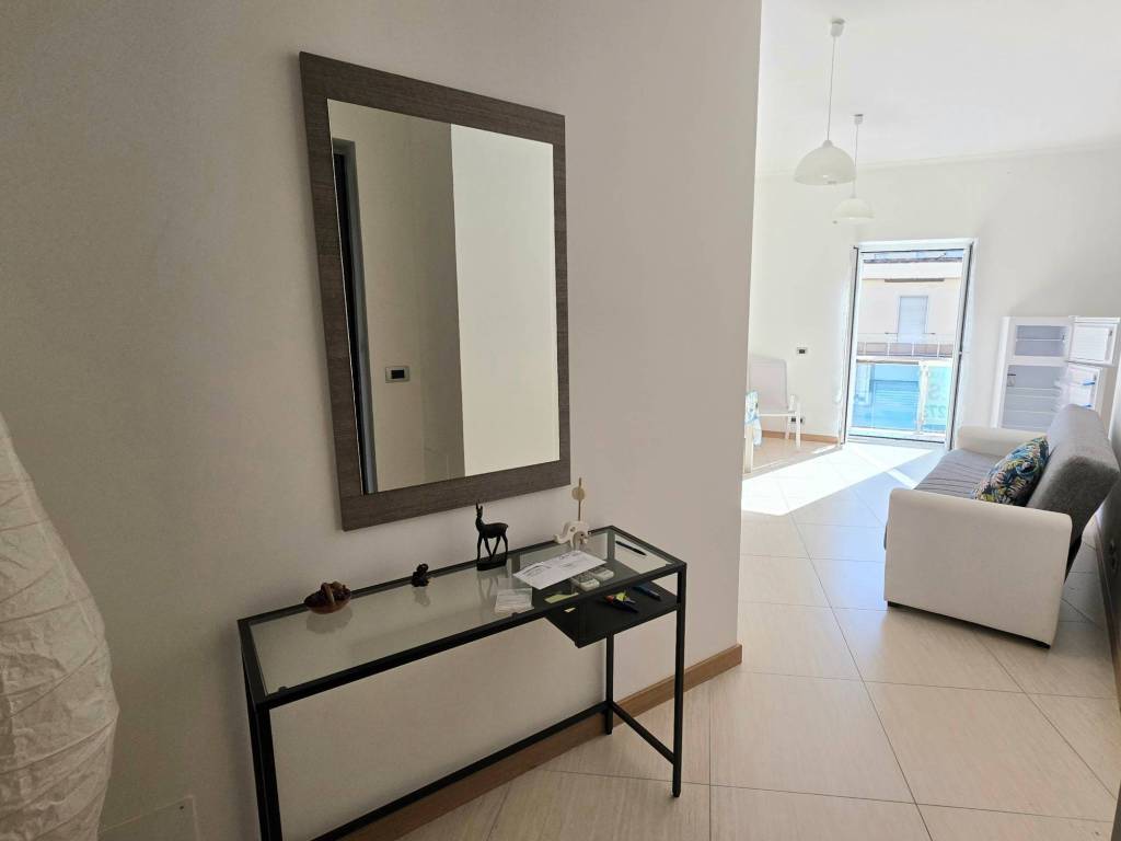 Appartamento a Latina in Viale 18 Dicembre - Foto 2