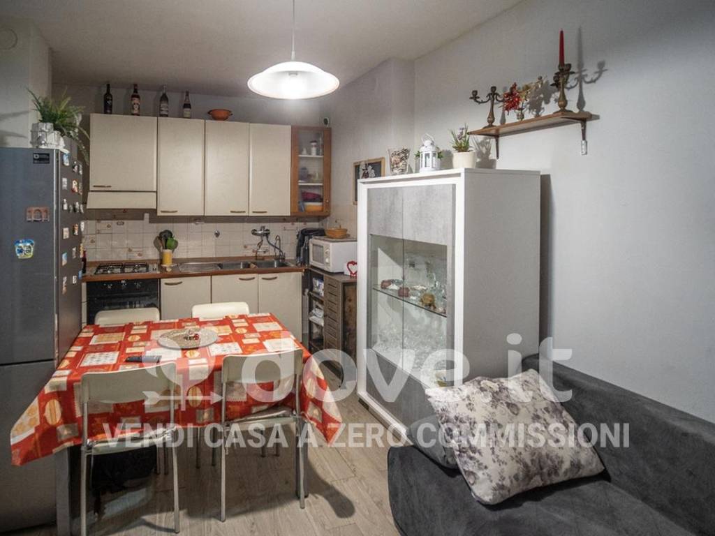 Appartamento a Reggio emilia in Via Giuseppe Compagnoni, 62 - Foto 5