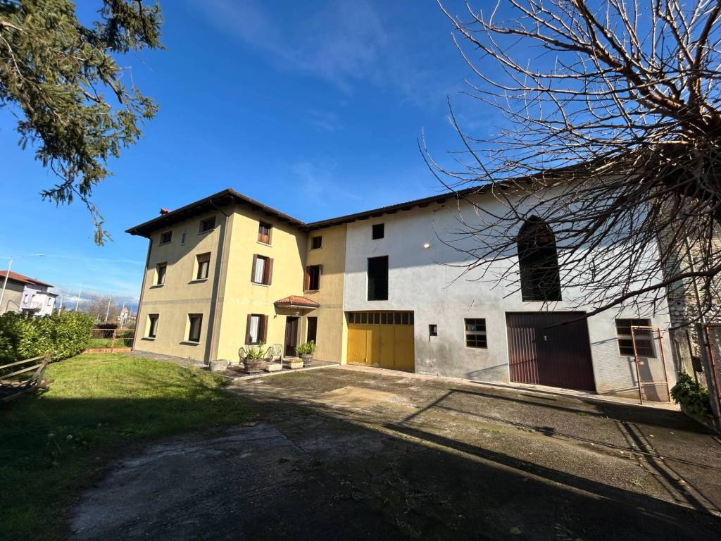 Villa a Flaibano in Via Udine, 15 - Foto 2