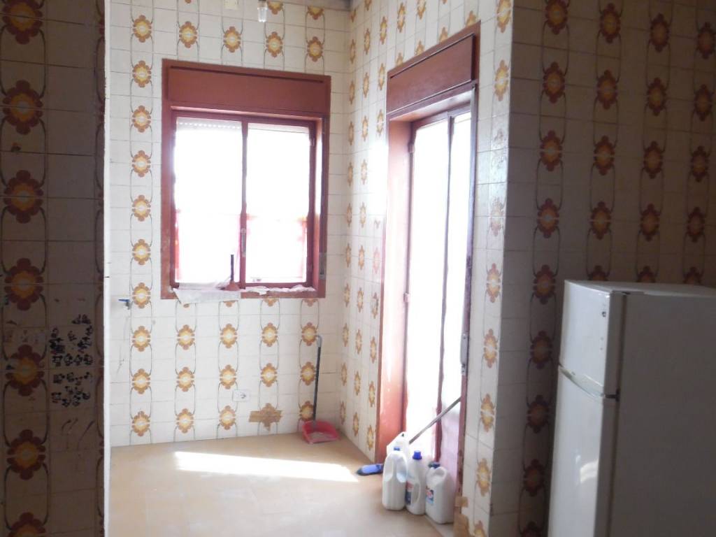 Casa indipendente a Floridia in Via Edmondo de Amicis - Foto 4