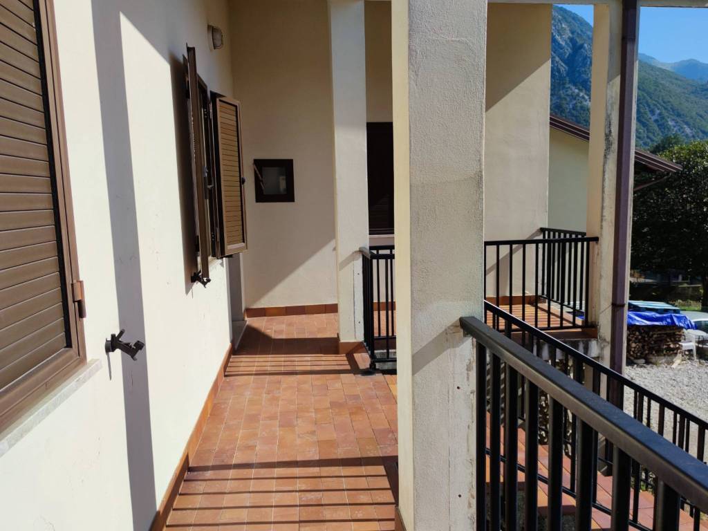 Casa indipendente a Venzone in Via Monte San Simeone, 12 - Foto 5