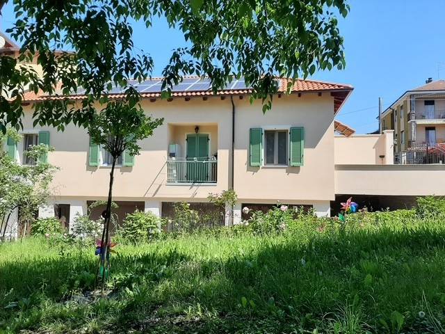 Appartamento a Acqui terme in Via Vittorio Scati - Foto 4