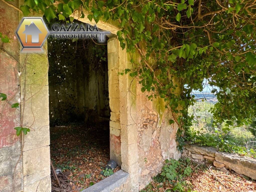 Rustico / casale a Canicattini bagni in contrada Bosco di Sopra - Foto 2