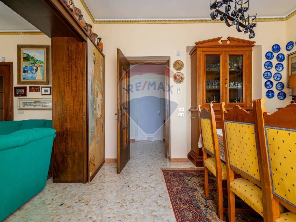 Appartamento a Taranto in Via Lago Di Nemi, 79 - Foto 3