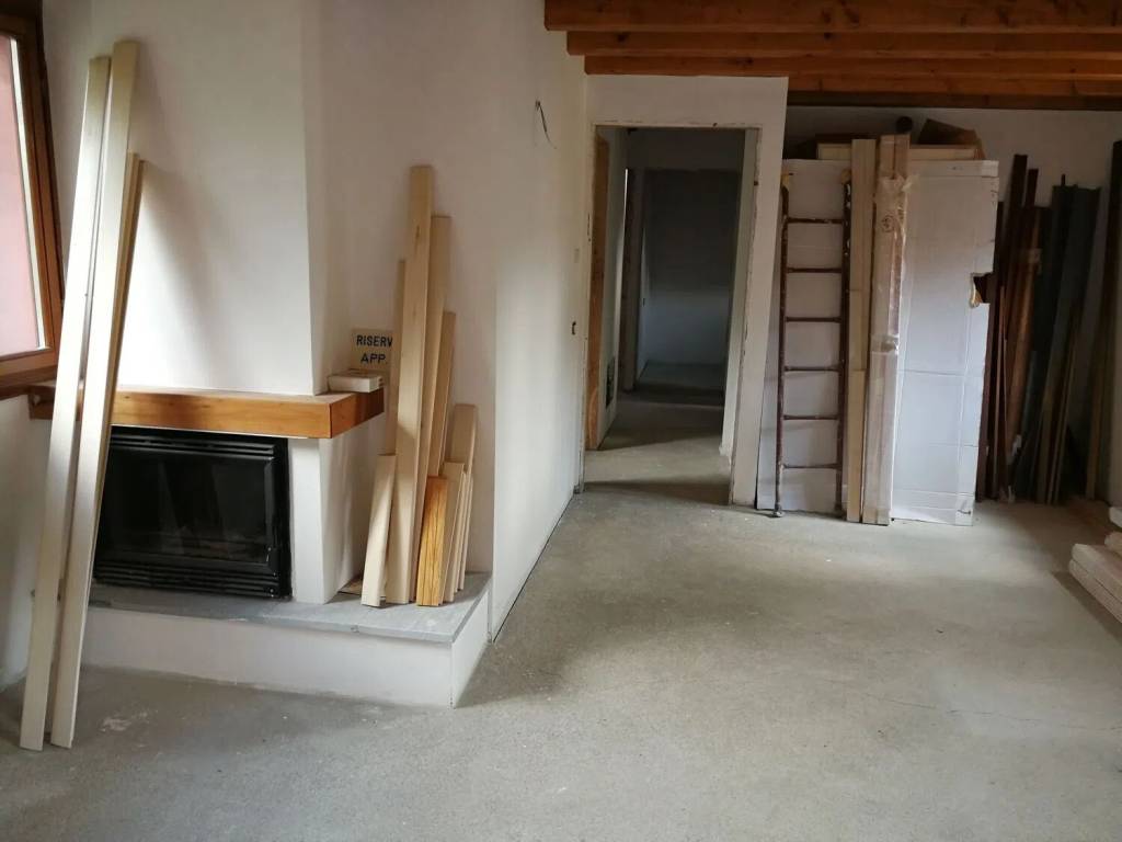 Appartamento a Temù in Via Monte Coleazzo, 30 - Foto 2