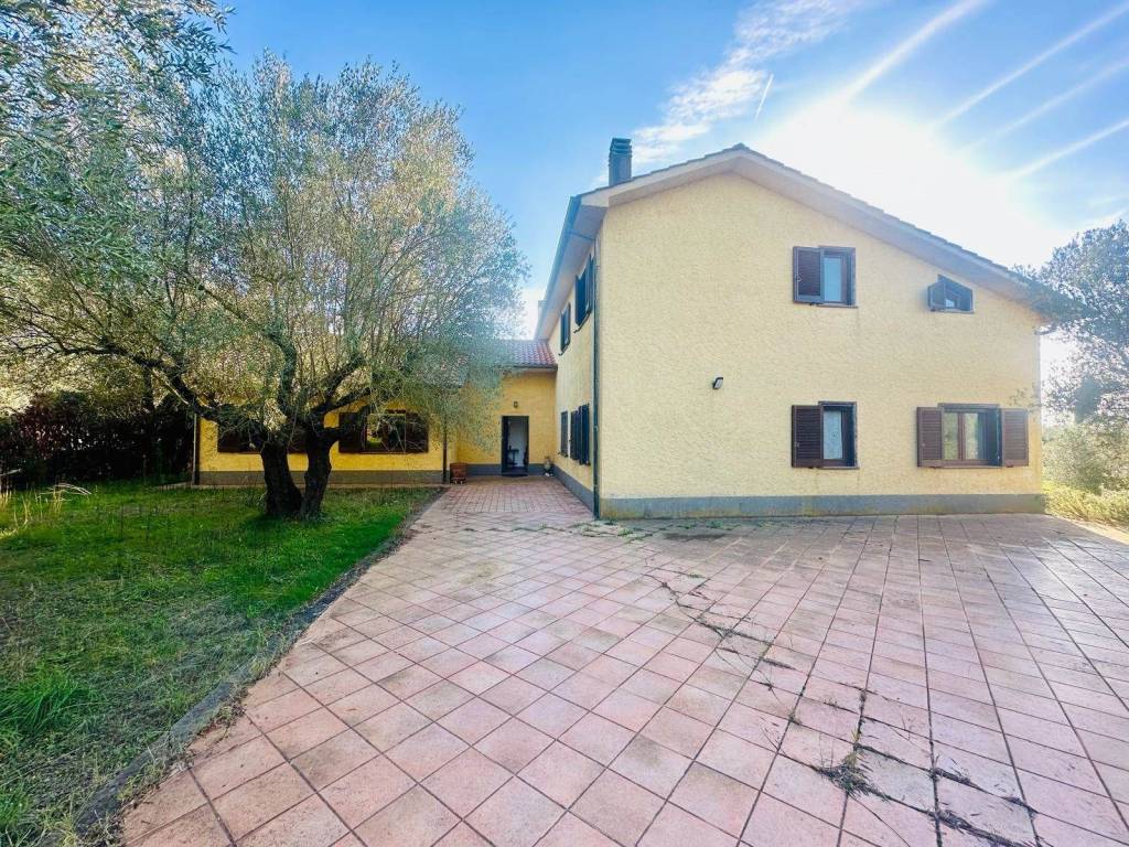 Villa a Vetralla - Foto 3