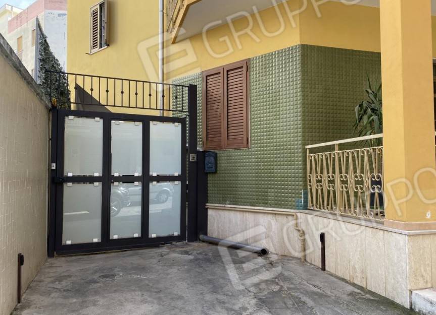 Appartamento a Bitonto in Via Giuseppe De Napoli, 10 - Foto 4