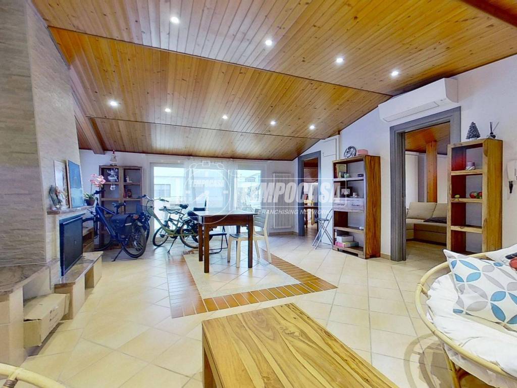 Attico / mansarda a Cattolica in Via Gabriele D'Annunzio 7 - Foto 2