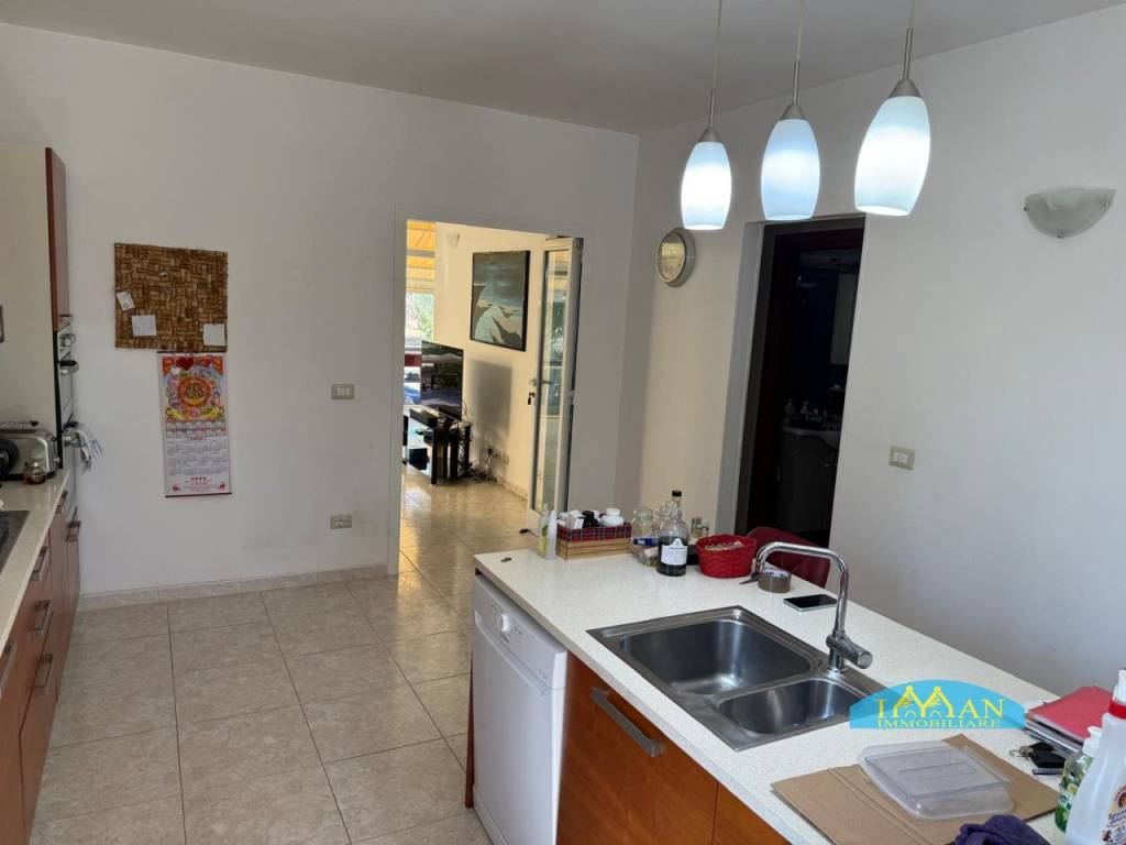 Villa a Ceglie messapica in Contrada Monte Calvo - Foto 4