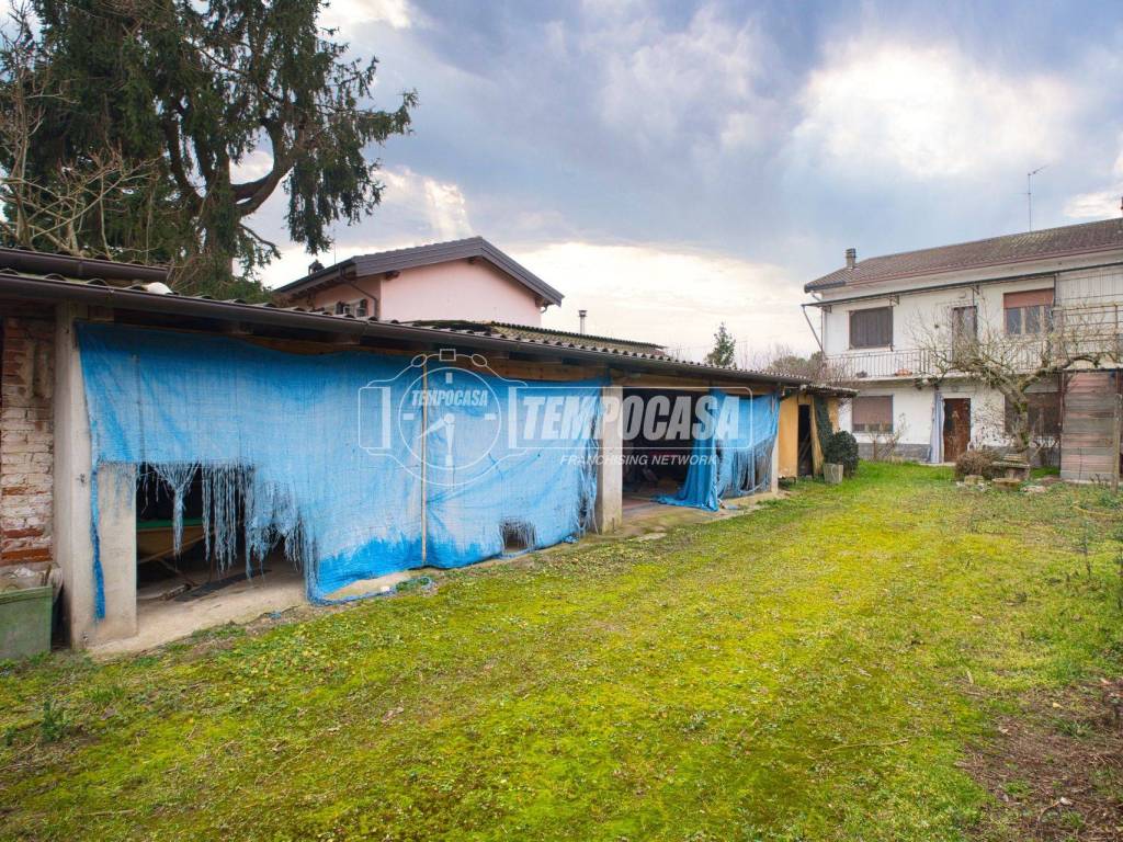 Villa a Tornaco in Via Gallarati - Foto 2