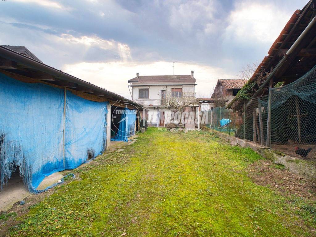 Villa a Tornaco in Via Gallarati - Foto 4
