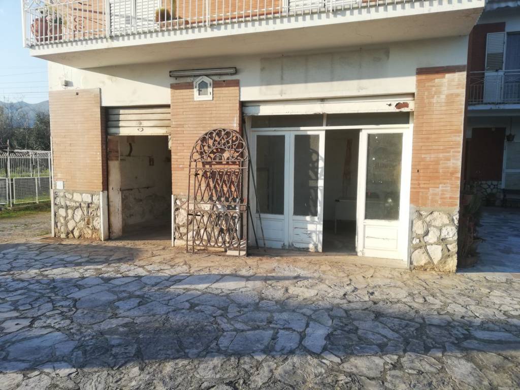 Immobile a Formia in Via Del Commercio - Foto 2