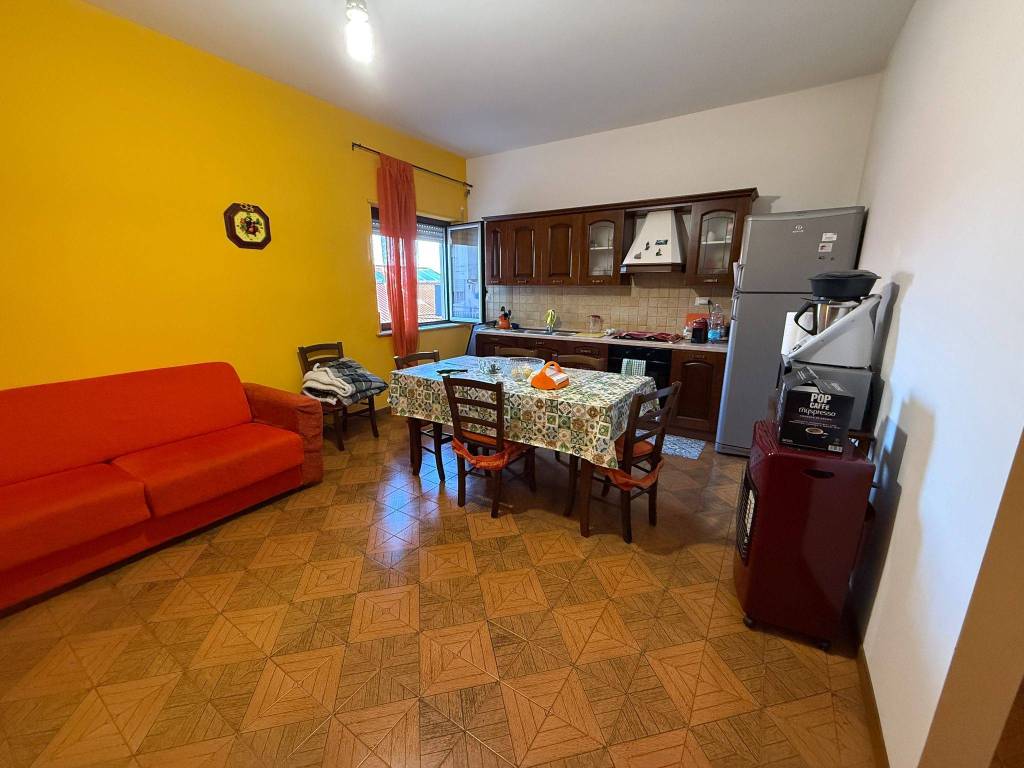 Appartamento a Milazzo in Via 20 Luglio - Foto 2