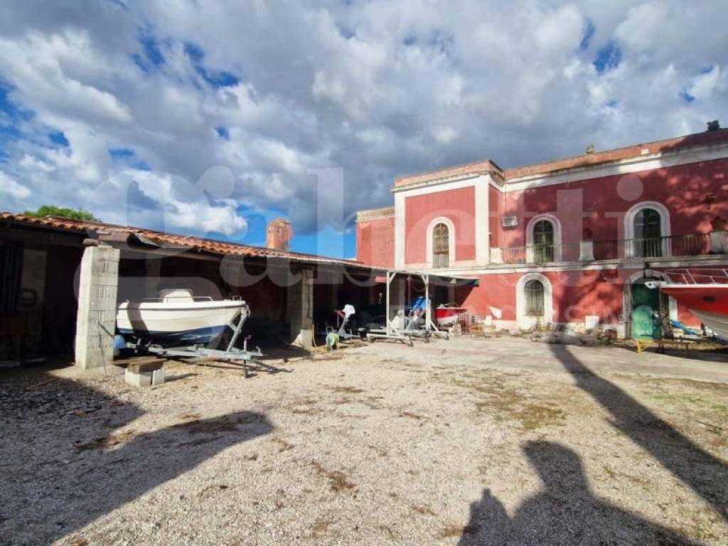 Villa a Brindisi in Strada Statale 16 , sc - Foto 5