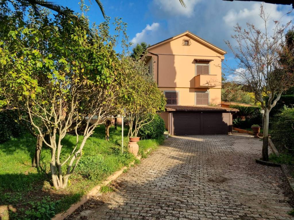 Villa a Palestrina in Via Colle Girello - Foto 2