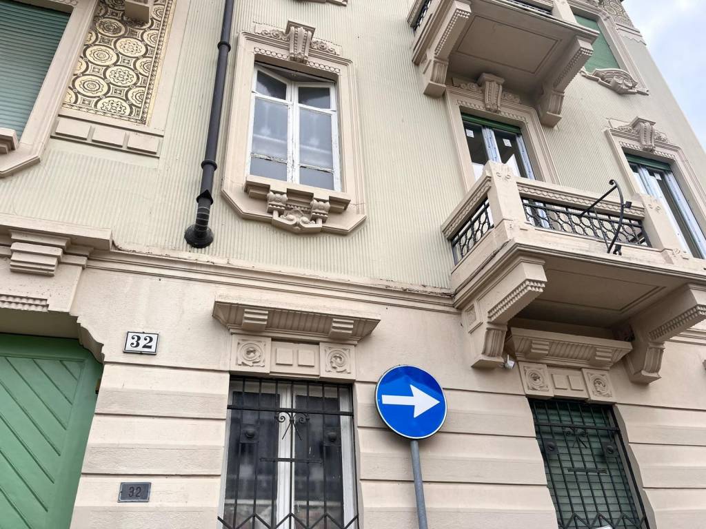 Appartamento a Busto arsizio in Via Vincenzo Bellini, 32 - Foto 2
