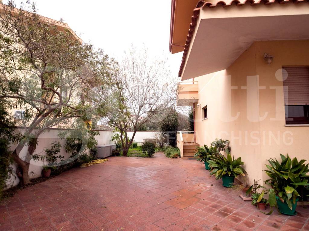 Villa a Oristano in via cabras, snc - Foto 5