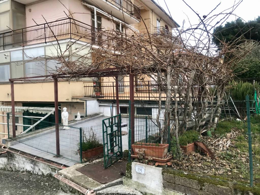 Appartamento a Pitigliano in Strada Regionale Maremmana, 314 - Foto 2