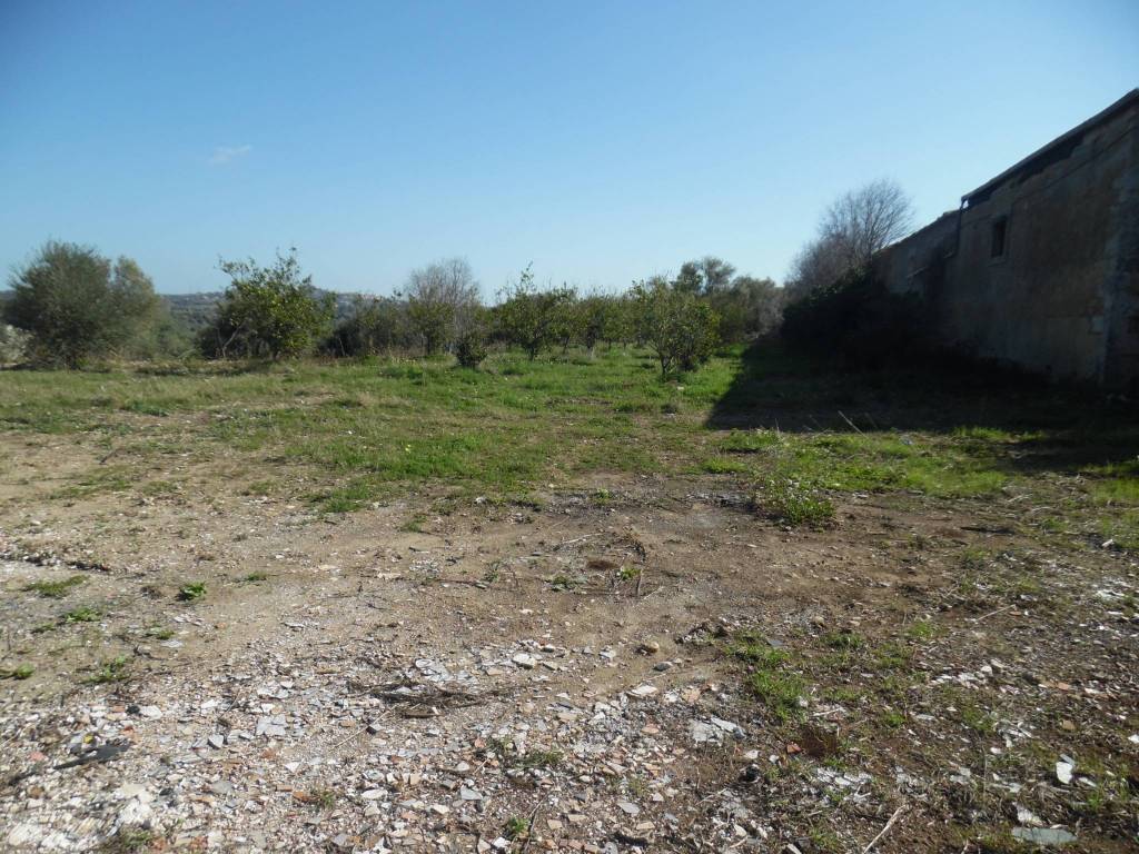 Terreno a Floridia - Foto 2