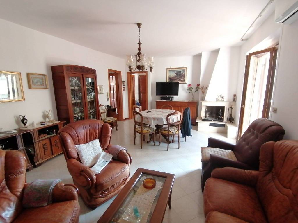 Appartamento a Pitigliano in Via E. Gervasi - Foto 2